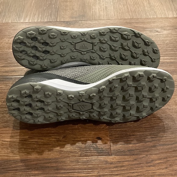 Predator 19.3 TF - Picture 2 of 3